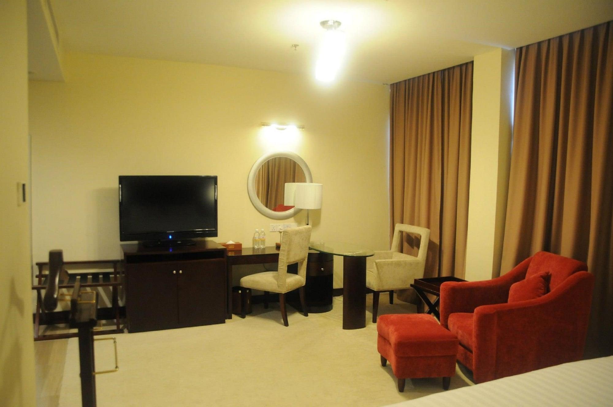 Hotel Gaya Centre 3*